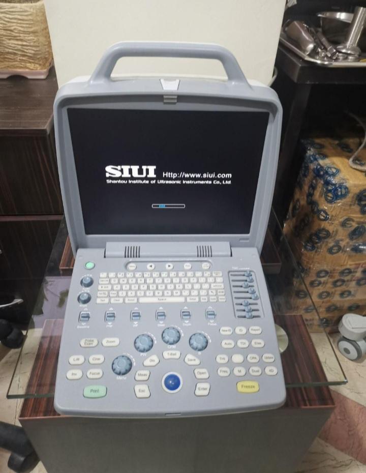 دستگاه سونوگرافی SIUI مدل CTS-8800 کالر داپلردست دو/مدینیوم