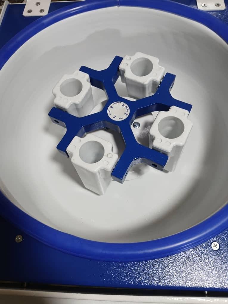 دستگاه سانتریفیوژ 4 شاخه prp پی آر پی + یک سال گارانتی