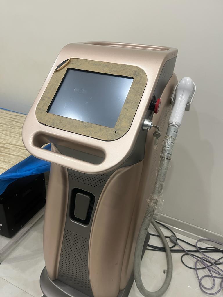 دستگاه لیزر موهای زائد الکس دایود دست دو/مدینیوم
