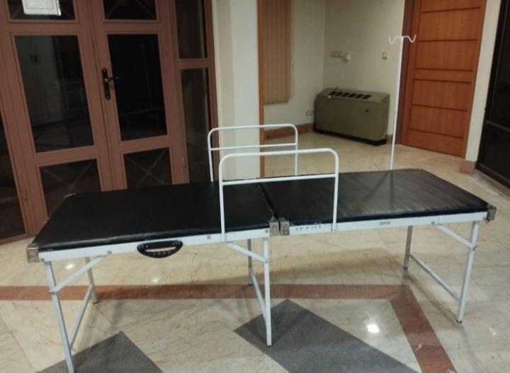 تخت چمدانی و تاشو بیماردست دو/مدینیوم