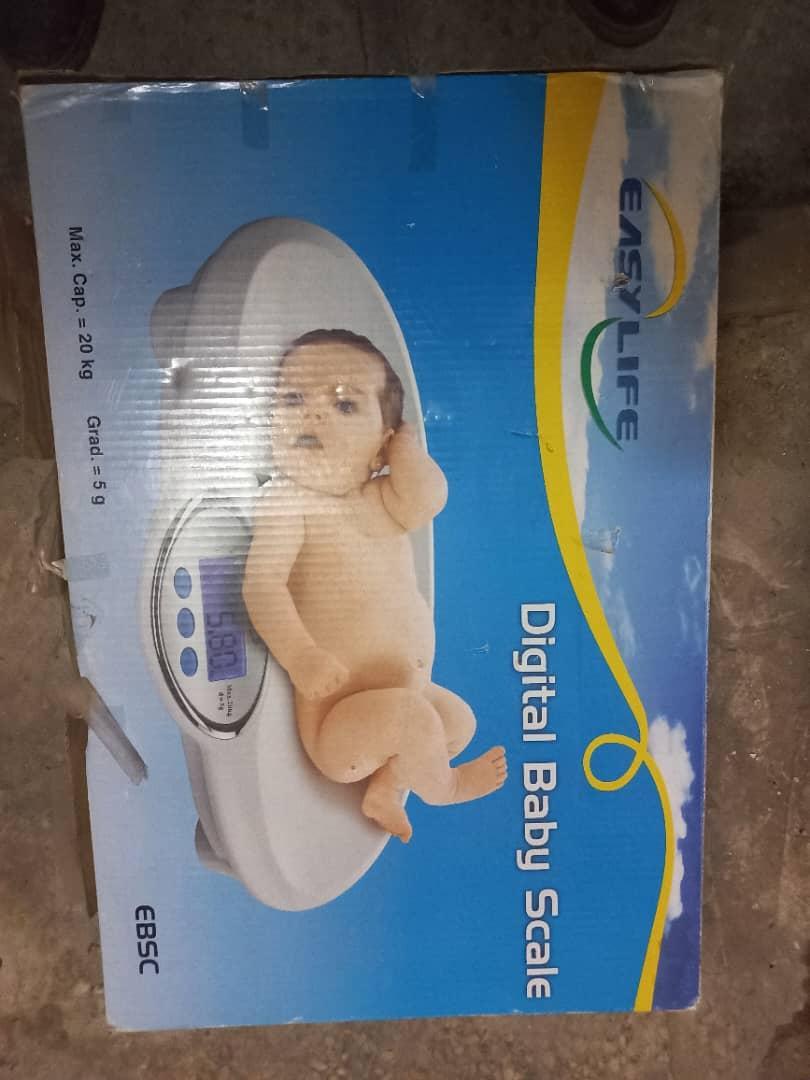 ترازوی اطفال دیجیتال مدل ایزی لایفدست دو/مدینیوم