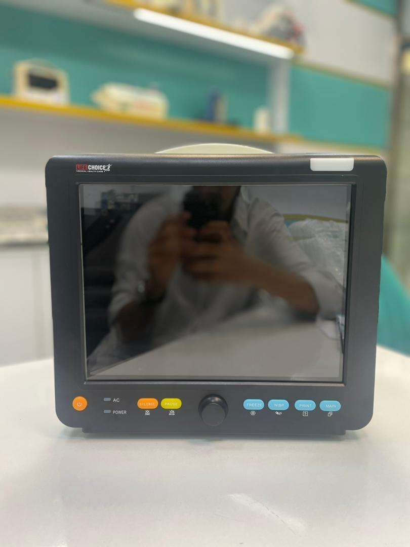 مانیتور علائم حیاتینو/مدینیوم