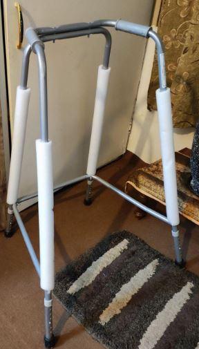 تخت بیمارستانی برقی سه کاره نو/مدینیوم