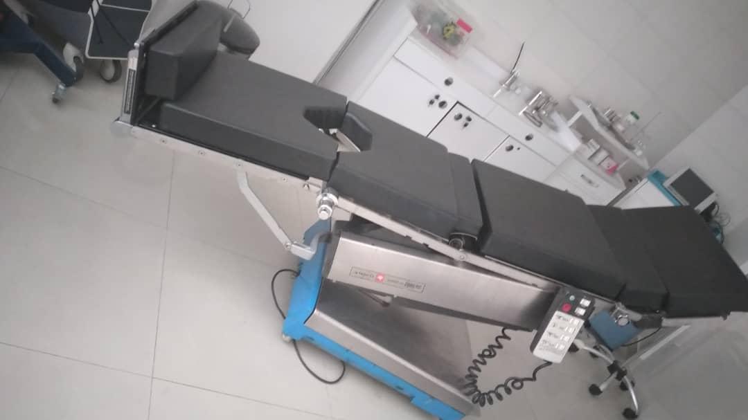 تخت اتاق عمل امسکو امریکاییدست دو/مدینیوم