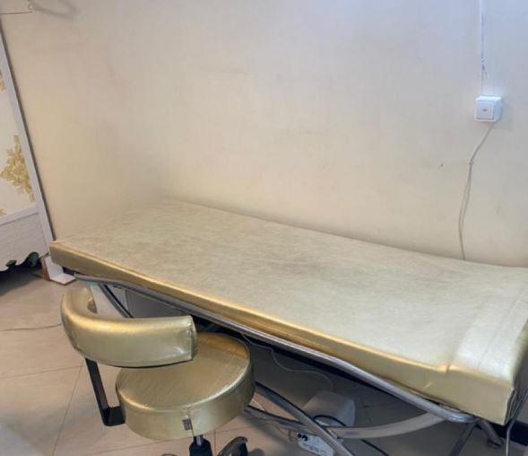 تخت پایه هلالی و تابورهدست دو/مدینیوم