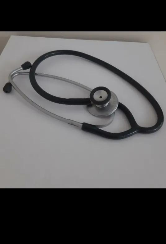 فشارسنج و گوشی معاینهدست دو/مدینیوم