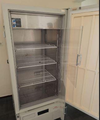 فریزر آزمایشگاهی منفی ۴۰دست دو/مدینیوم