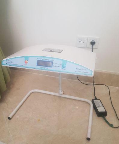 دستگاه فتوتراپی ( زردی نوزاد) دست دو/مدینیوم