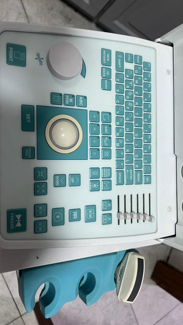 سونوگرافی هوندا دست دو/مدینیوم