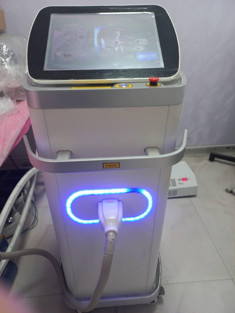 لیزر هیر ریموال برند ADSSدست دو/مدینیوم