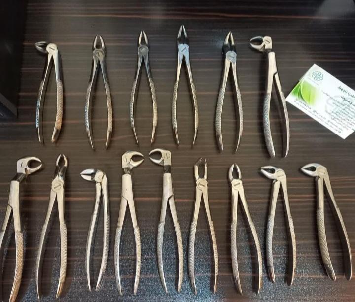 فورسپس و الواتور دندانپزشکیدست دو/مدینیوم