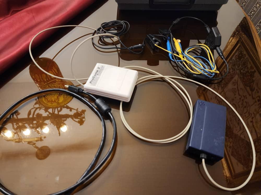 دستگاه نوروفیدبک پروکامپ ۲ شرکت فارمد تجهیز دست دو/مدینیوم