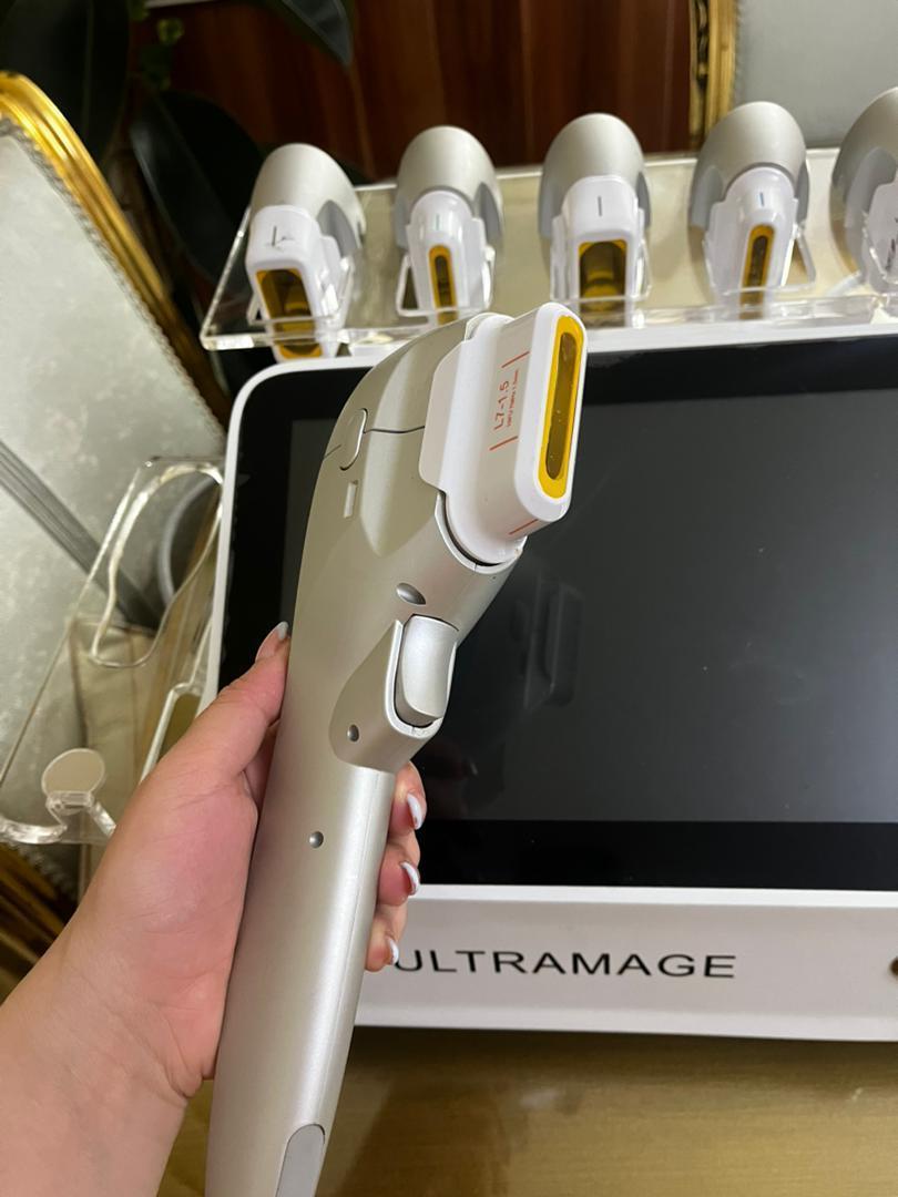 دستگاه جوانسازی پوست هایفو ۷ بعدیدست دو/مدینیوم