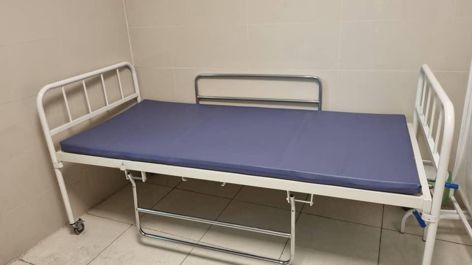 تخت بیمارستانینو/مدینیوم