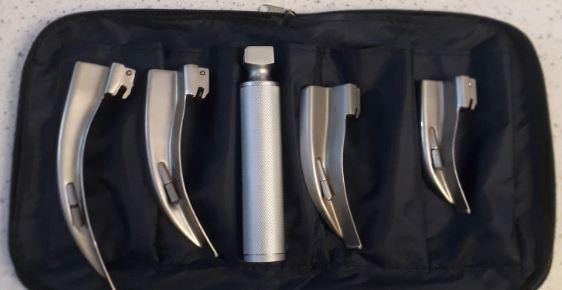 لارنگوسکوپدست دو/مدینیوم