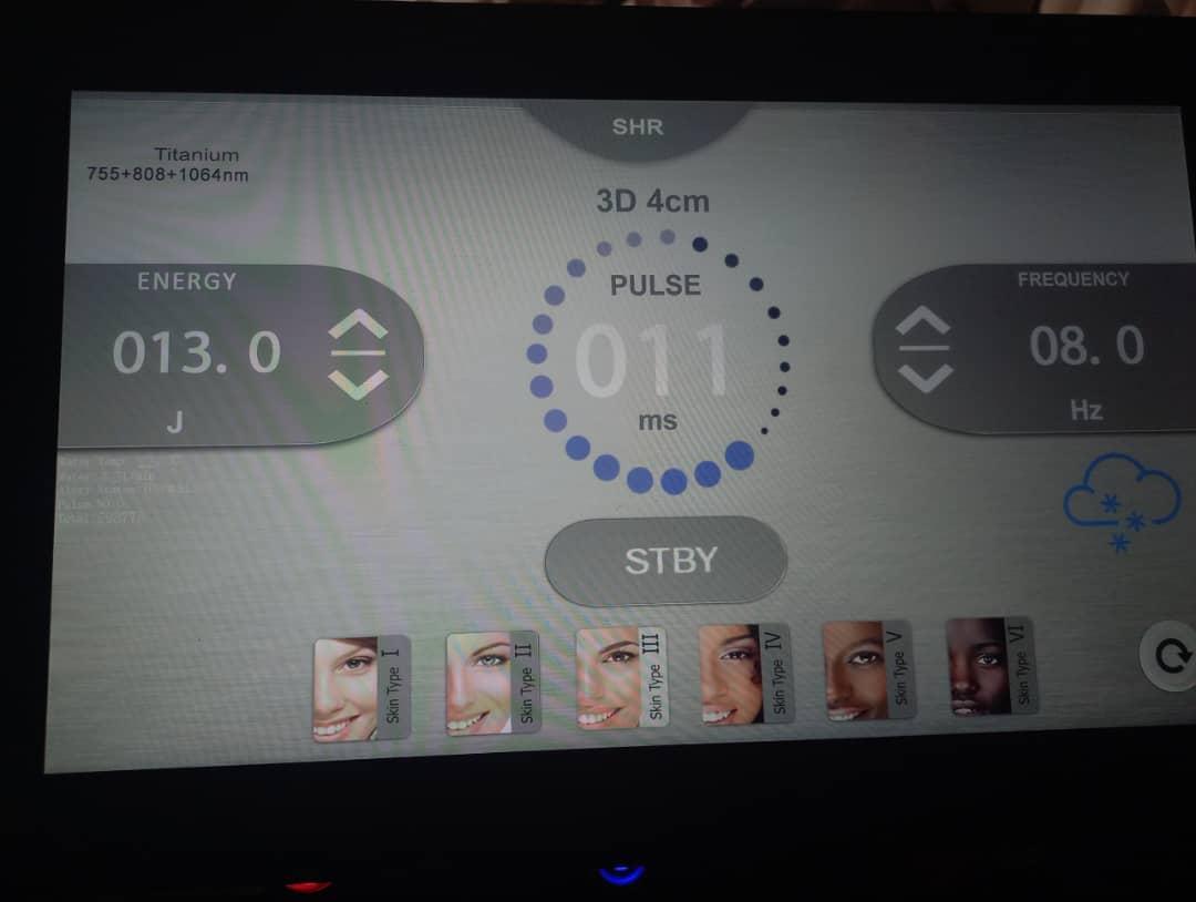 دستگاه لیزر سوپرانو آیس تیتانیوم 2022دست دو/مدینیوم