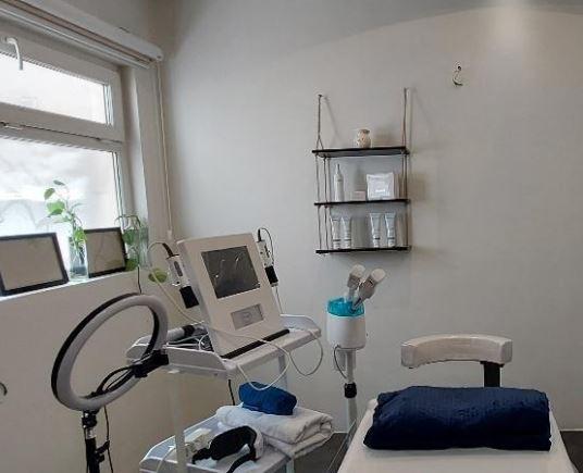 دستگاه پلاژن و ترالیدست دو/مدینیوم