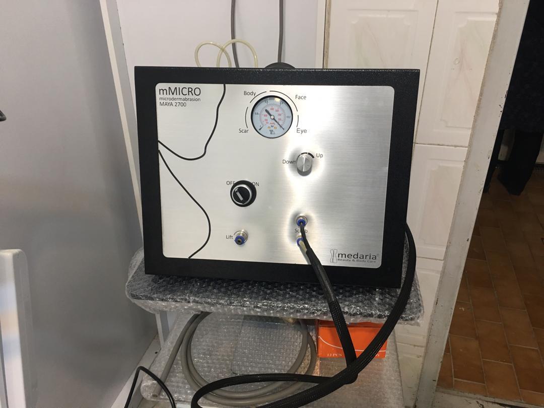 دستگاه میکرودرم ابرژندست دو/مدینیوم