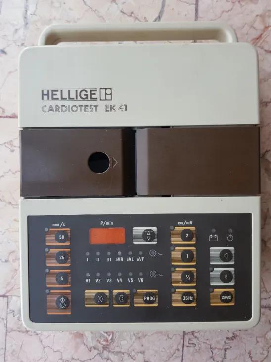 دستگاه الکتروگاردیو گرافی هلیگه آلماندست دو/مدینیوم