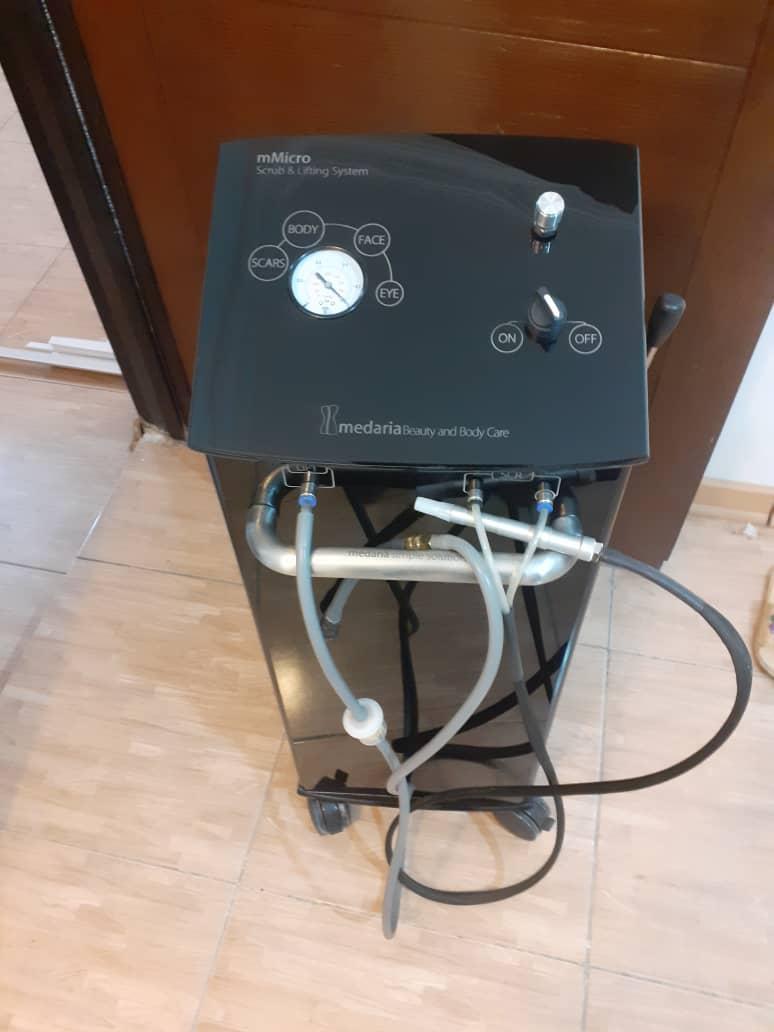 میکرودرم ابریژن مداریا دست دو/مدینیوم