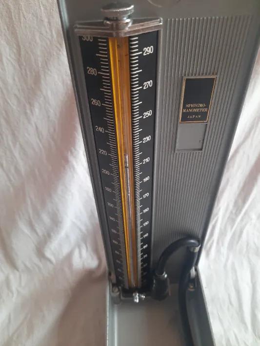 فشارسنج جیوه ایدست دو/مدینیوم