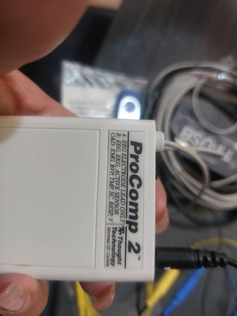 نوروفیدبک پروکامپ2نو/مدینیوم