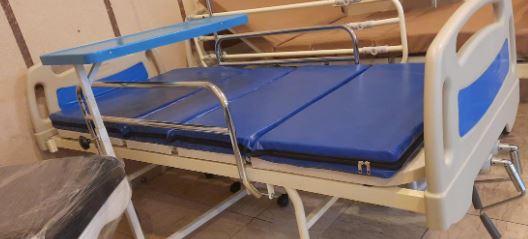 تخت بیمارستانینو/مدینیوم