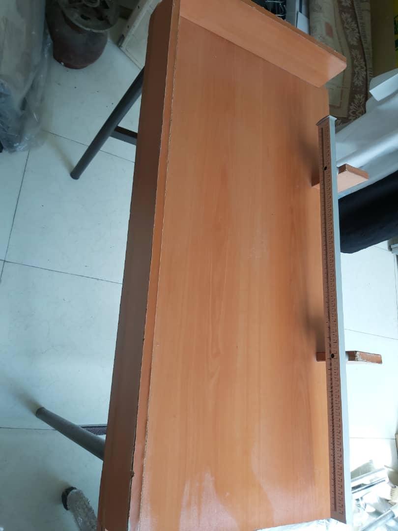 تخت قد سنج mdfنیاز به تعمیرات/مدینیوم