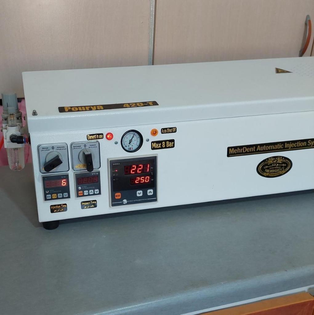 دستگاه تزریق ترموپلاست مهردنتدست دو/مدینیوم