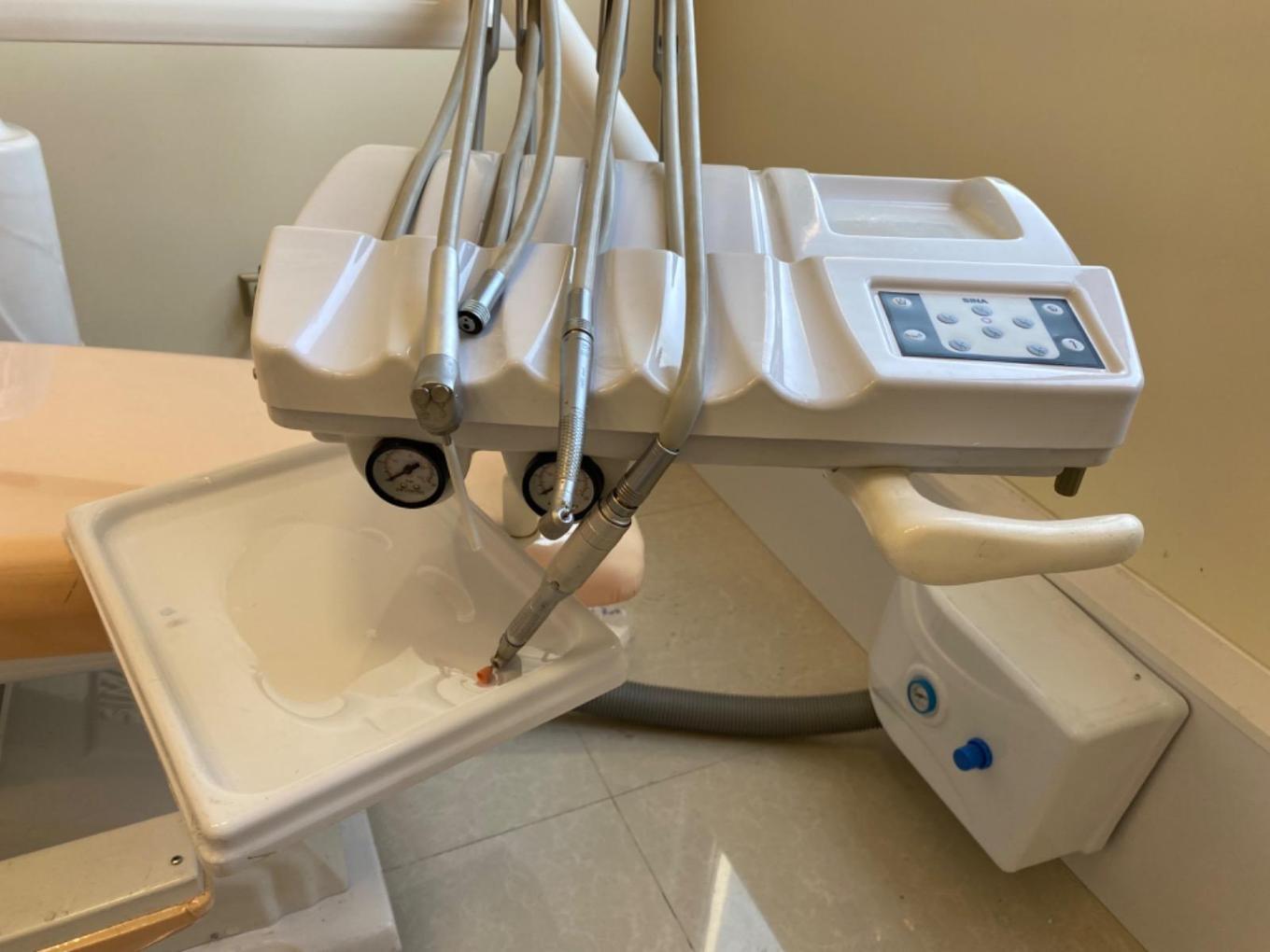 یونیت دندانپزشکینو/مدینیوم