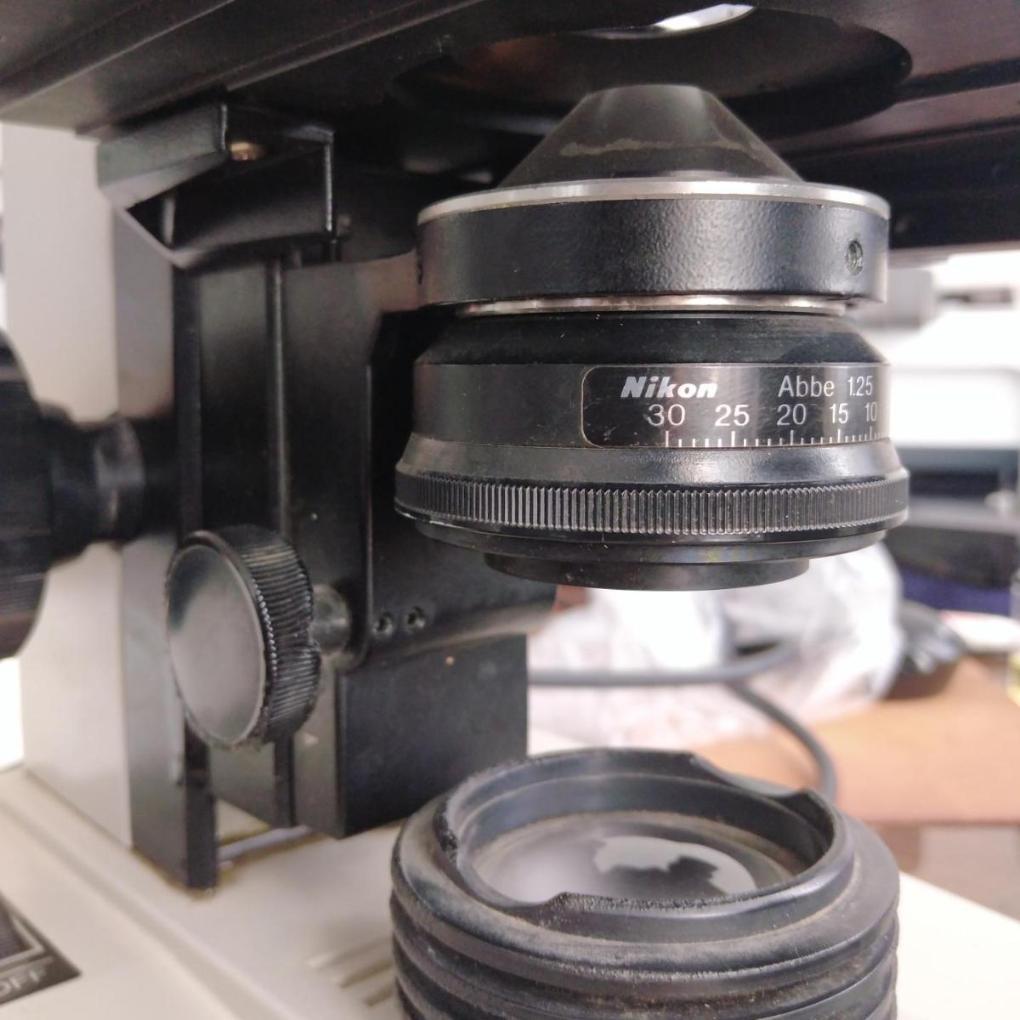 میکروسکوپ نیکوندست دو/مدینیوم