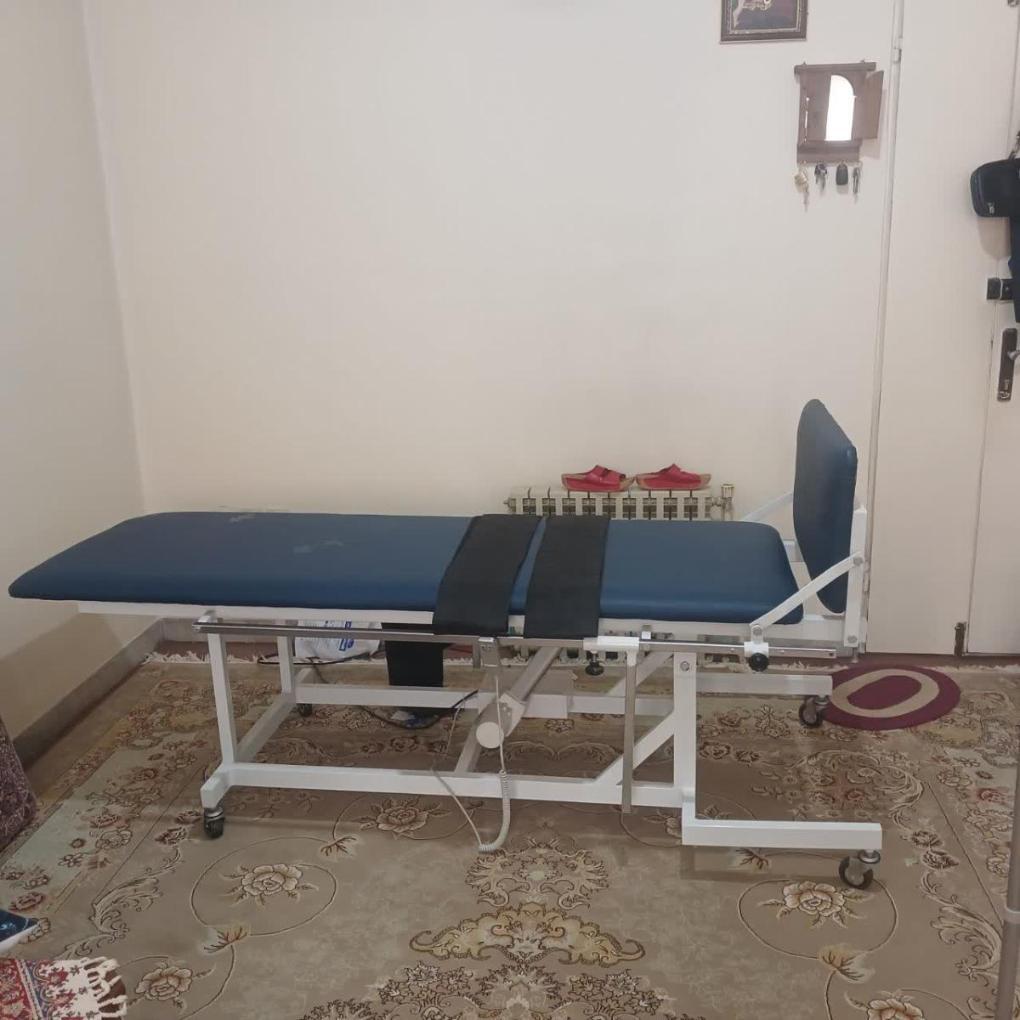 تخت ایستا یا تخت تیلت تیبل دست دو/مدینیوم