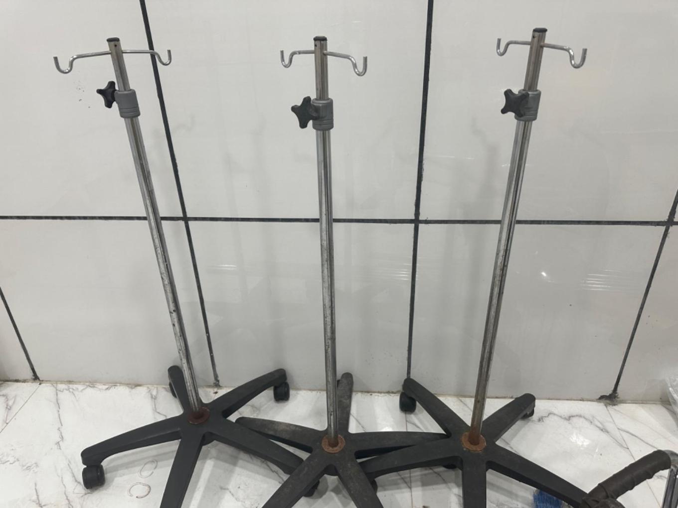 پایه سرمدست دو/مدینیوم