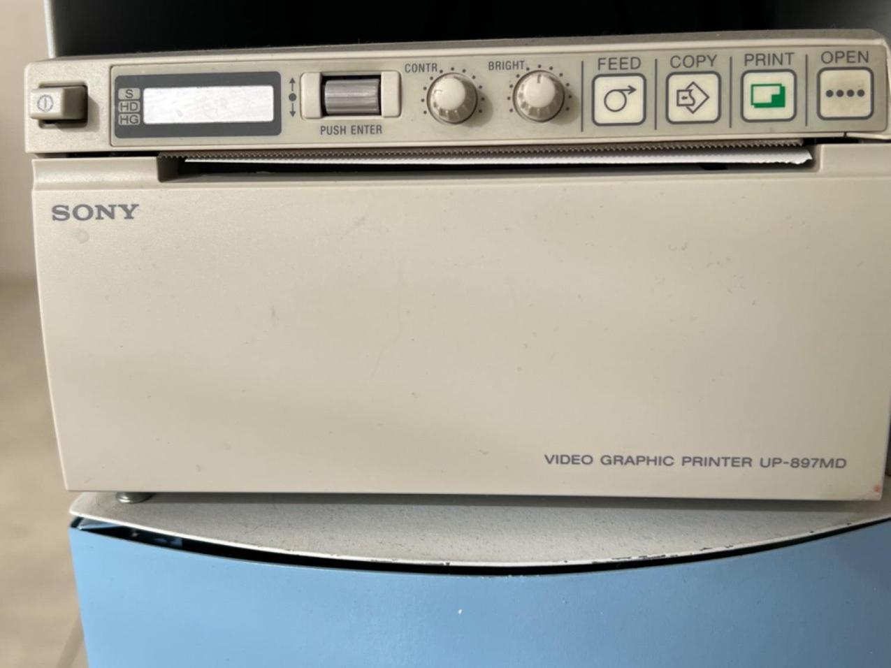 دستگاه سونوگرافی هوندا مدل HS-2100 پرتابلدست دو/مدینیوم