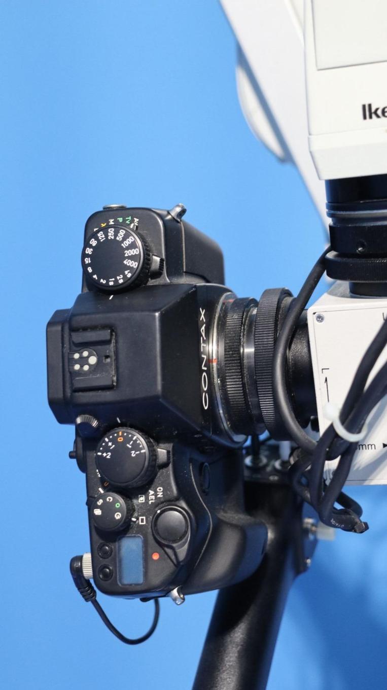 LECIAمدل M695 OH1 Specsدست دو/مدینیوم