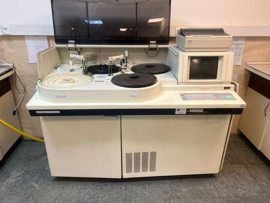 اتوآنالایزر هیتاچی ۷۱۷دست دو/مدینیوم