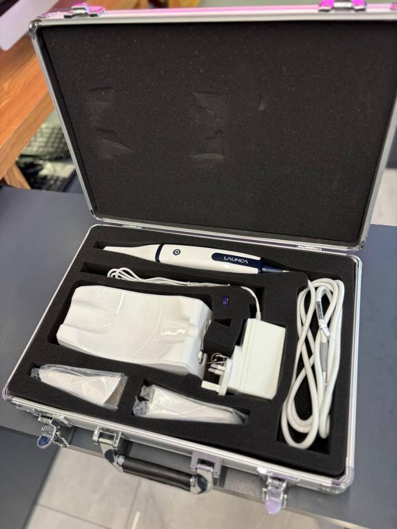 اسکنر داخل دهانی Launca DL 206P نو و آکبندنو/مدینیوم