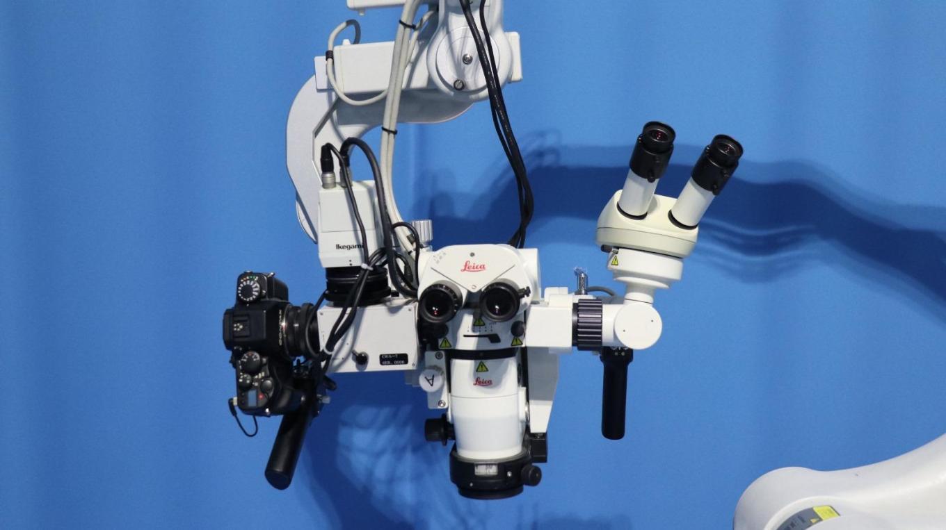 LECIAمدل M695 OH1 Specsدست دو/مدینیوم