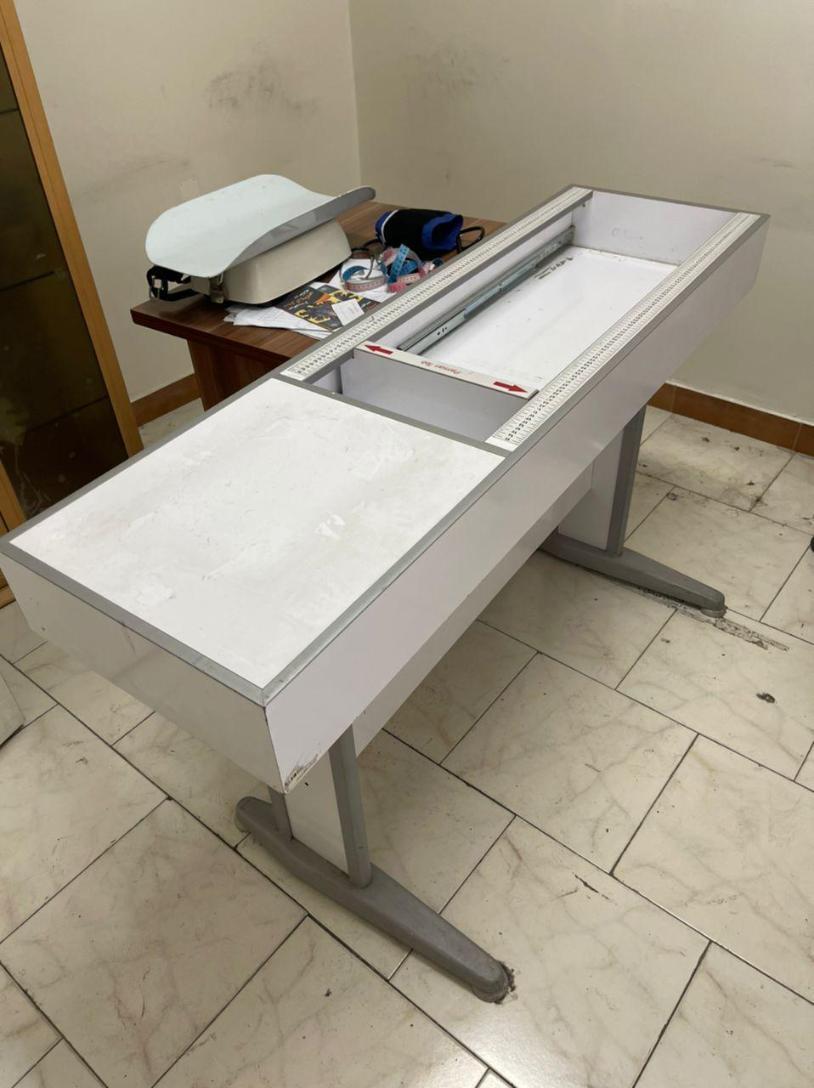 میز قدسنج اطفال mdf با جای ترازودست دو/مدینیوم