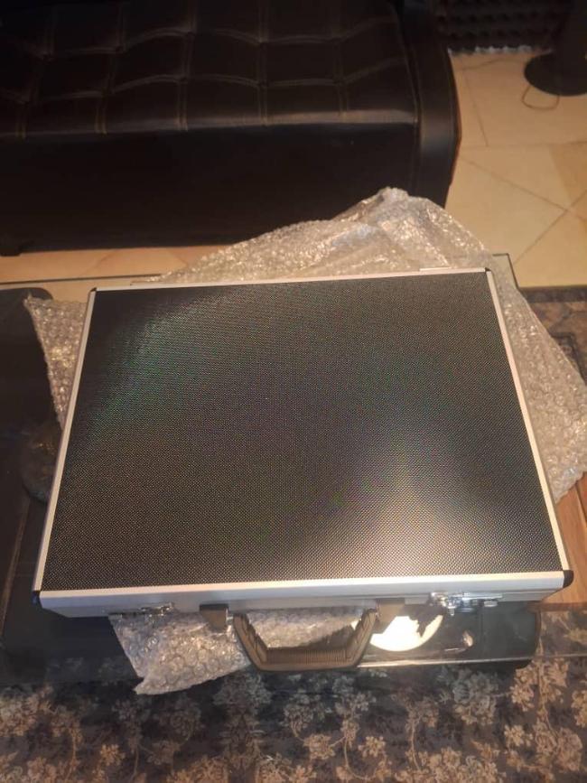 جعبه لنز اپتومترینو/مدینیوم