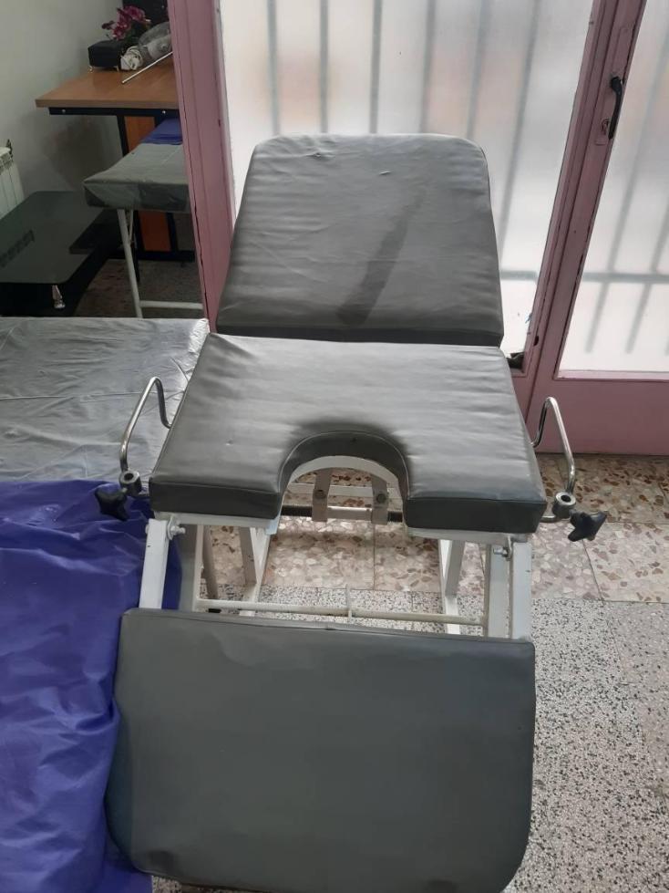 تخت ژنیکولوژی و تخت معاینهدست دو/مدینیوم