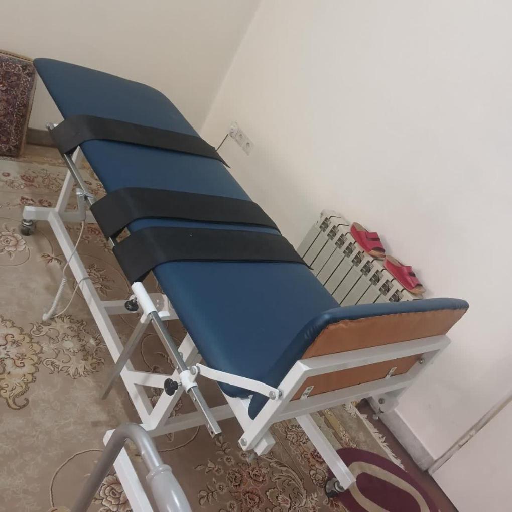 تخت ایستا یا تخت تیلت تیبل دست دو/مدینیوم