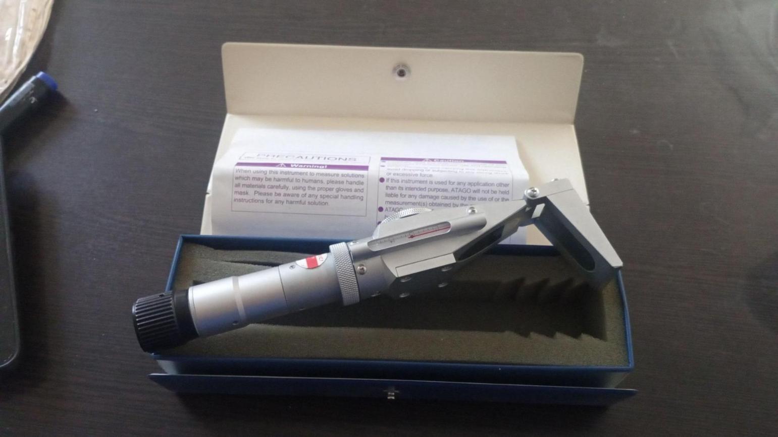 رفراکتومتر چشمی اتاگو مدل hsr 500نو/مدینیوم