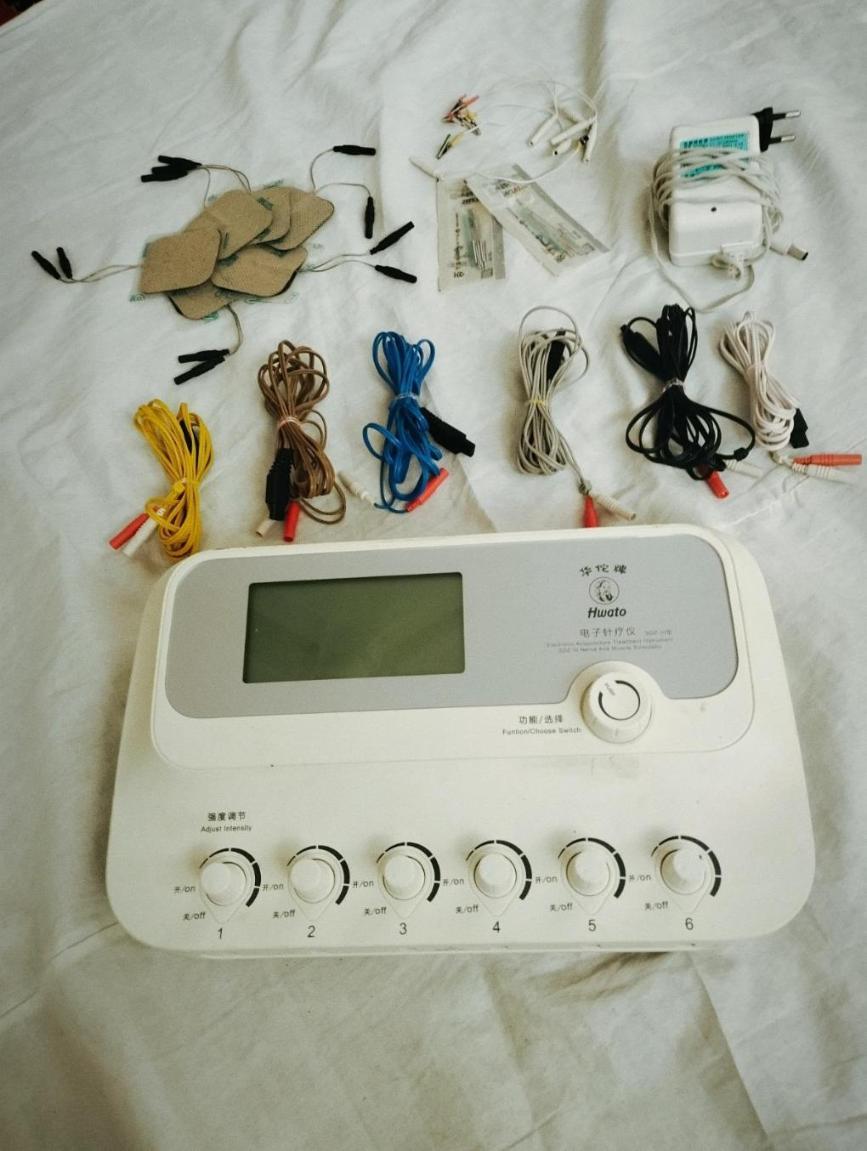 دستگاه الکتروآکواپانچردست دو/مدینیوم