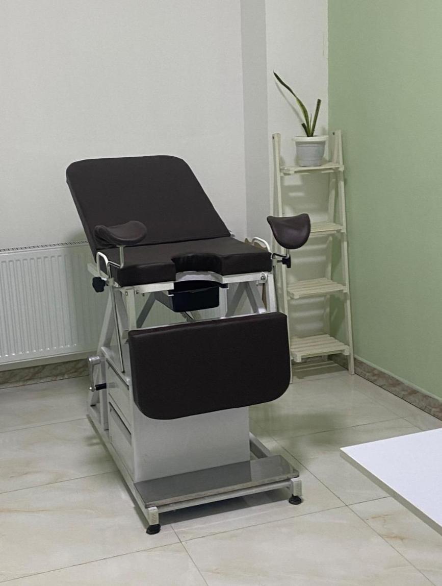 تخت ژنیکولوژی مطب مامایی و زناننو/مدینیوم