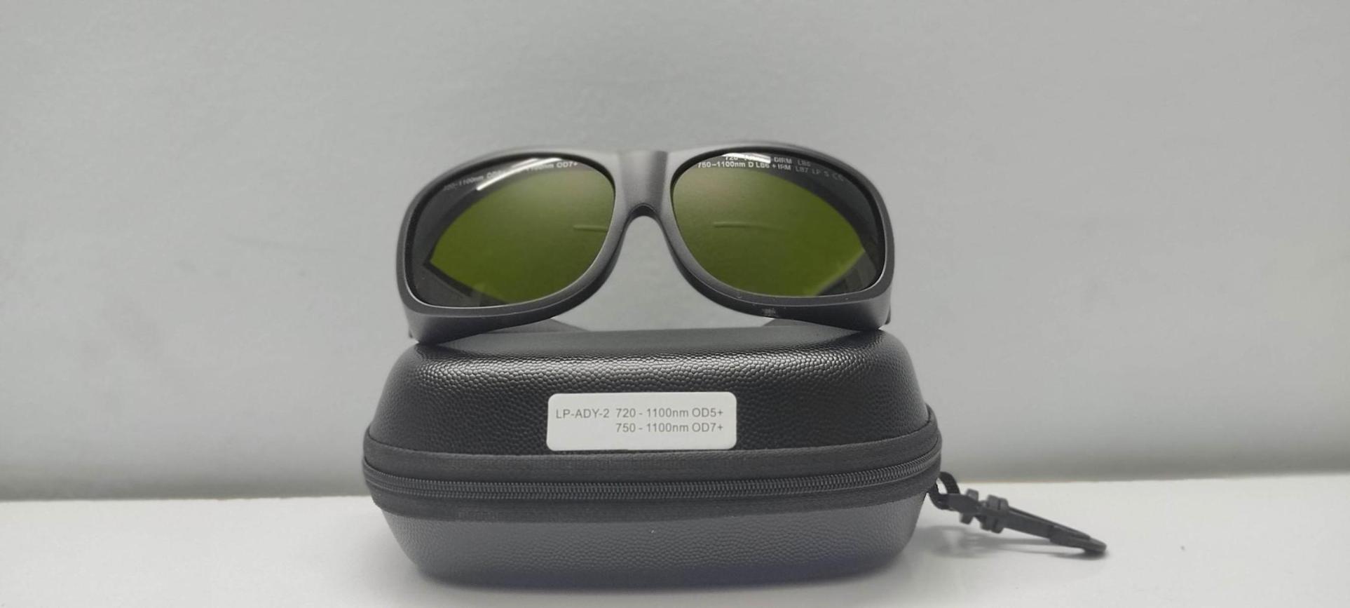 عینک اپراتور لیزر موهای زائدنو/مدینیوم