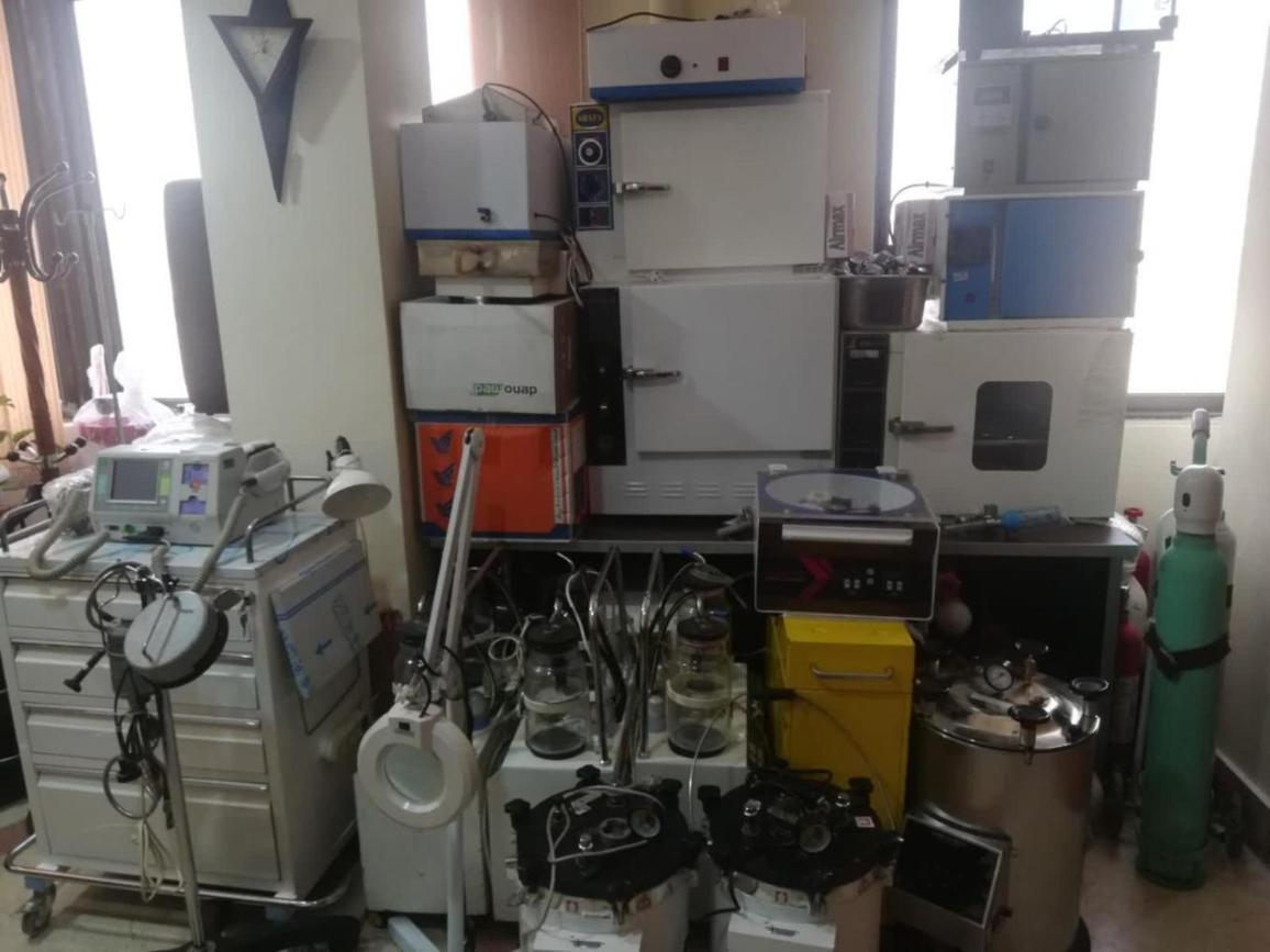 خرید و فروش تجهیزات پزشکی و دندانپزشکی و آزمایشگاهی دست دو/مدینیوم