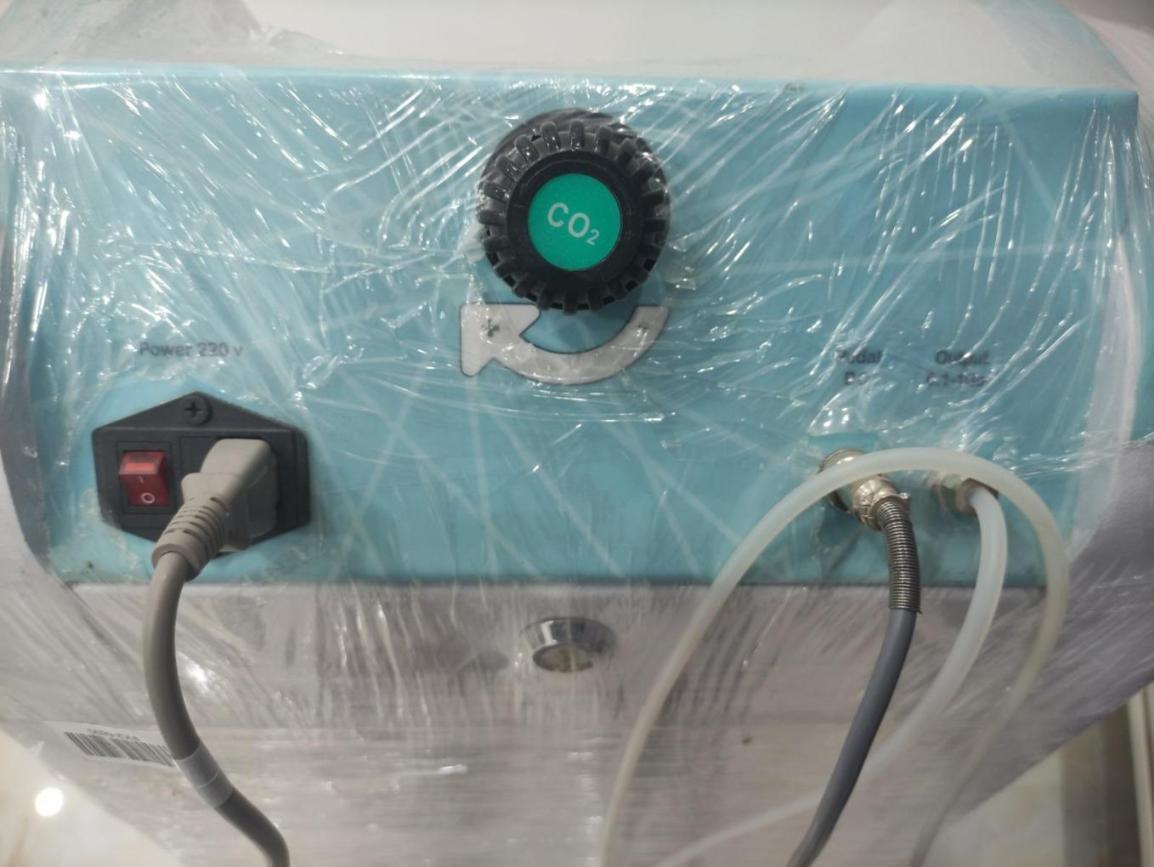 دستگاه کربوکسی تراپی مدل کارن طبدست دو/مدینیوم