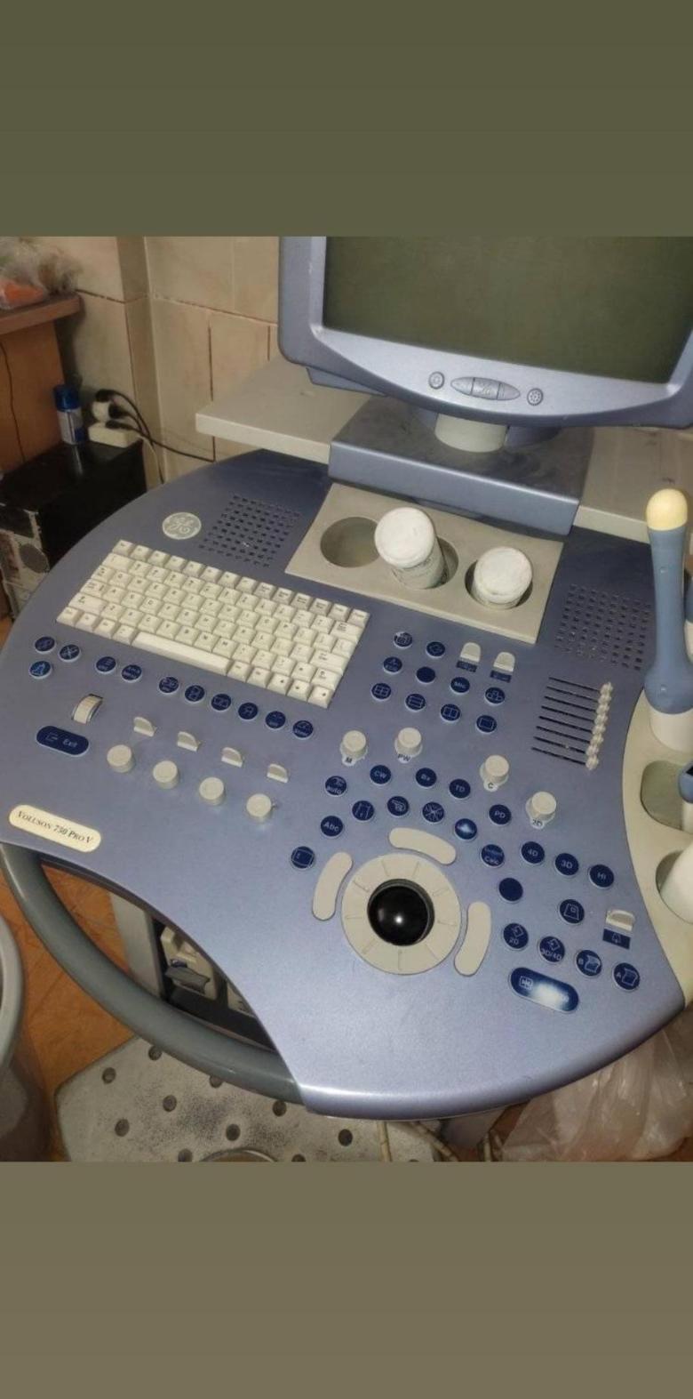 فروش فوری دستگاه سونوگرافیدست دو/مدینیوم