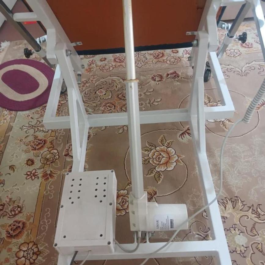 تخت ایستا یا تخت تیلت تیبل دست دو/مدینیوم